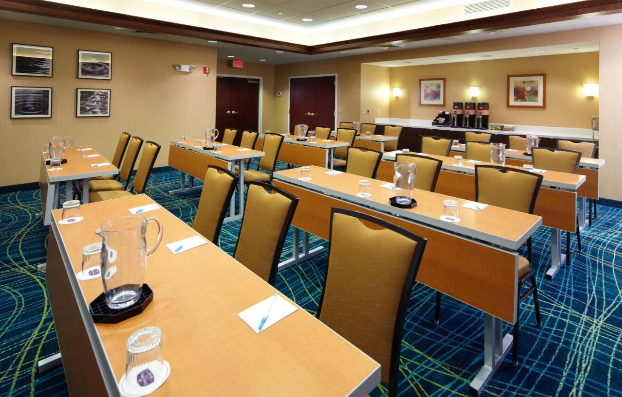 Springhill By Marriott Pittsburgh 3*